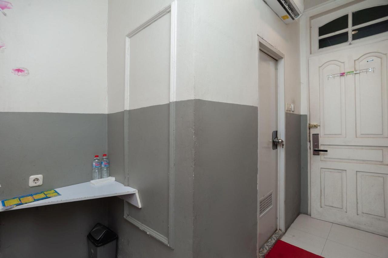 Wisma tamu Reddoorz @ Kemayoran